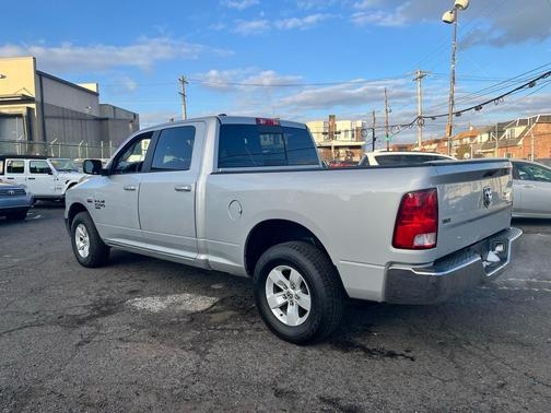 2019 RAM 1500 SLT