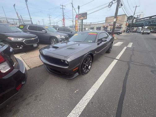 2022 Dodge Challenger R/T Scat Pack