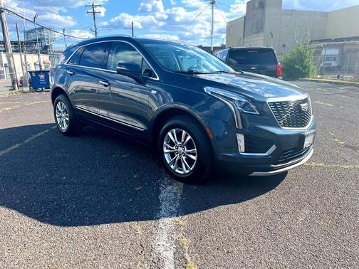 2020 Cadillac XT5 Sport