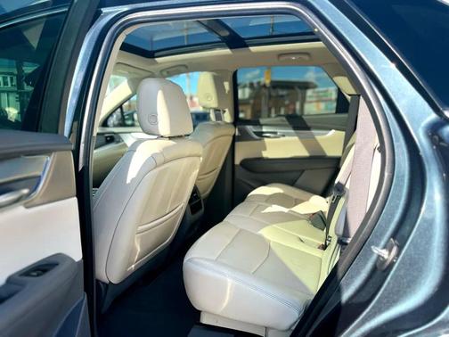 2020 Cadillac XT5 Sport