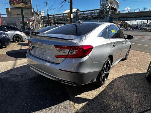 2022 Honda Accord Sport SE 1.5T