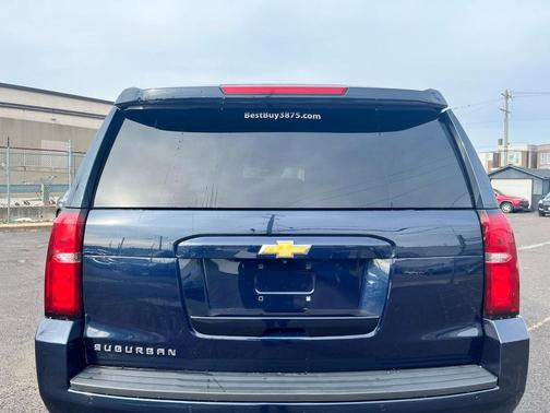 2019 Chevrolet Suburban LT