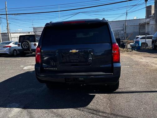 2019 Chevrolet Suburban LT