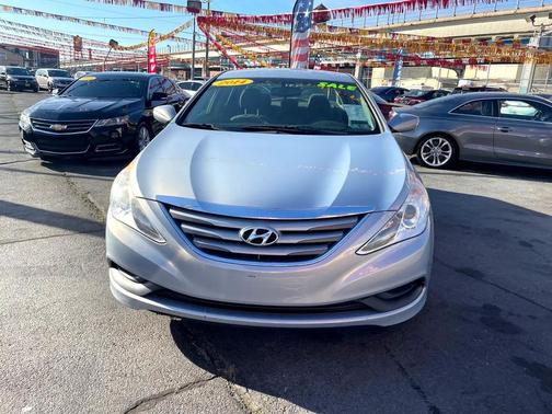 2014 Hyundai SONATA GLS