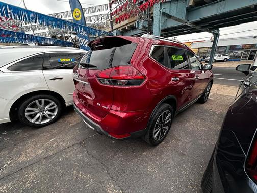 2020 Nissan Rogue SL
