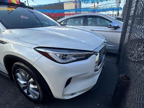 2019 INFINITI QX50 Luxe