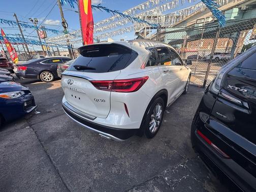 2019 INFINITI QX50 Luxe