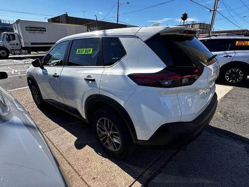 2021 Nissan Rogue S