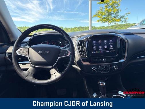 Mosaic Black Metallic 2020 Chevrolet Traverse RS