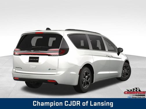2025 Chrysler Pacifica Hybrid Select