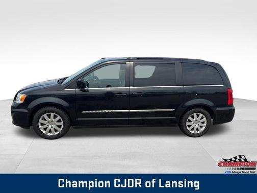 Brilliant Black Crystal Pearlcoat 2014 Chrysler Town & Country Touring