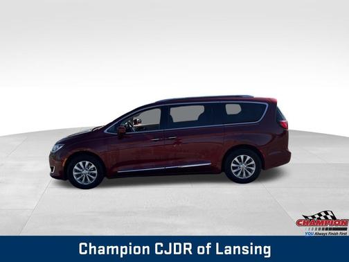 2018 Chrysler Pacifica Touring-L