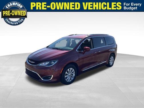 2018 Chrysler Pacifica Touring-L
