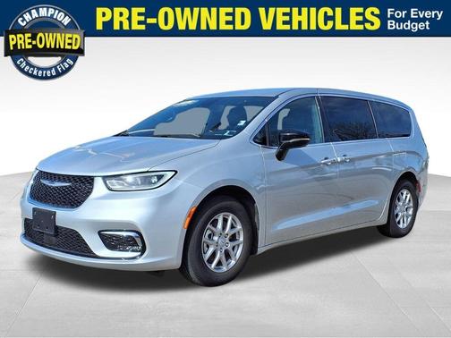 Silver Mist Clearcoat 2026 Chrysler Pacifica Select