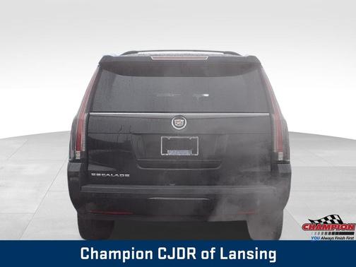 2015 Cadillac Escalade Luxury