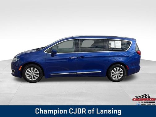 2019 Chrysler Pacifica Touring-L