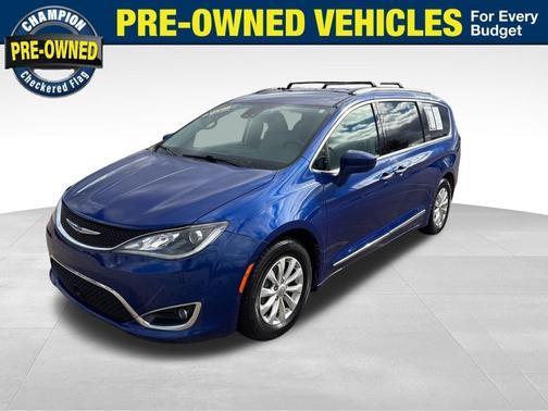2019 Chrysler Pacifica Touring-L
