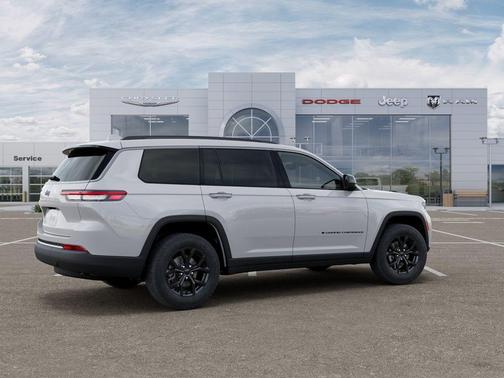 2026 Jeep Grand Cherokee L Laredo