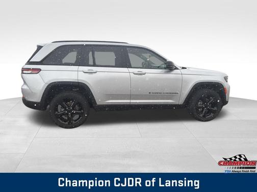 2023 Jeep Grand Cherokee Altitude