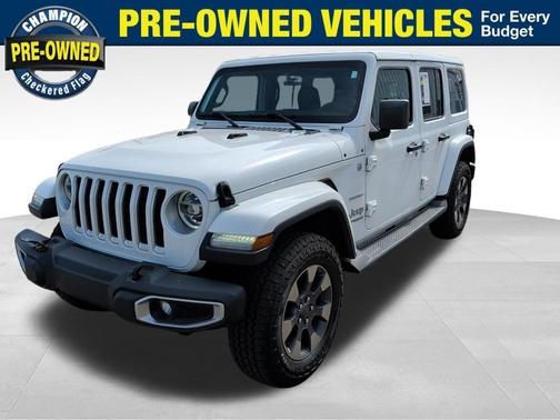 Bright White Clearcoat 2018 Jeep Wrangler Unlimited Sahara