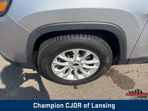 2020 Jeep Cherokee Latitude