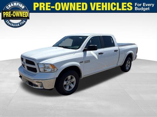 2016 RAM 1500 SLT