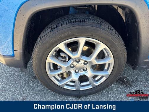 2022 Jeep Compass Latitude Lux