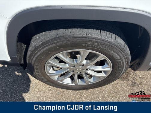 2022 Jeep Cherokee Latitude Lux