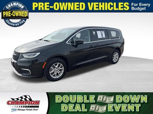 2023 Chrysler Pacifica Touring-L
