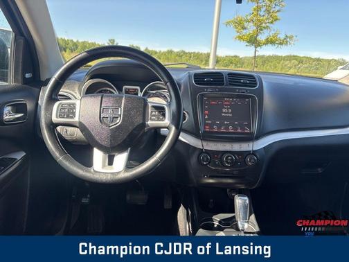 Pitch Black Clearcoat 2018 Dodge Journey GT