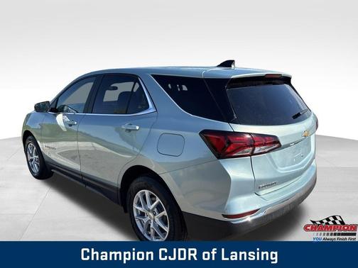 Blue Metallic 2022 Chevrolet Equinox 1LT