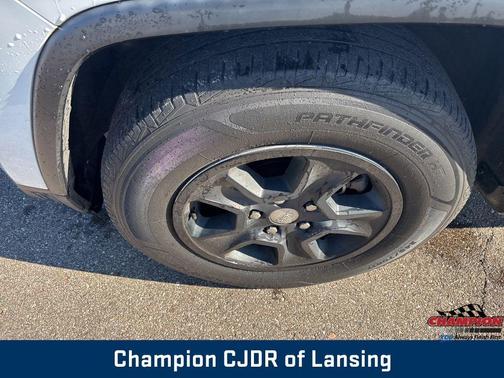 2016 Jeep Grand Cherokee Laredo