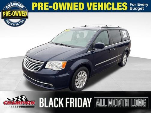 2016 Chrysler Town & Country Touring
