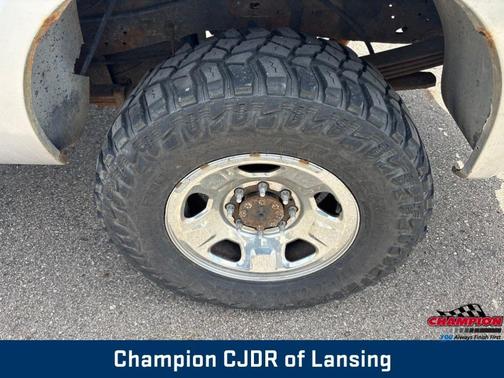 Silver 2004 Ford F-250 Lariat