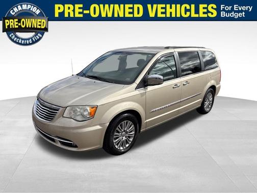2015 Chrysler Town & Country Touring-L