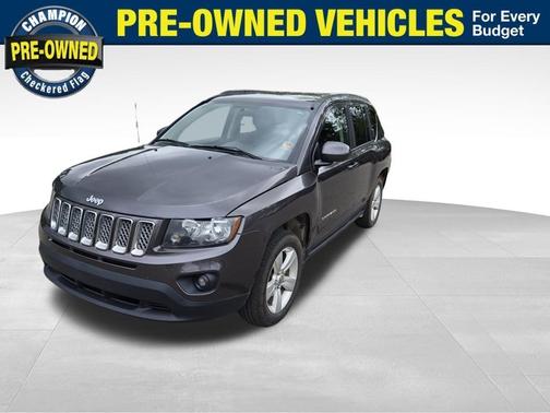 Crystal Metallic 2014 Jeep Compass Latitude