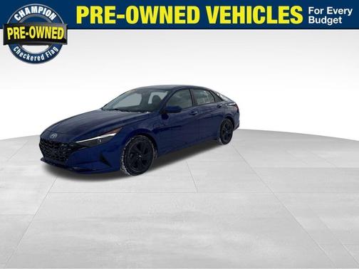 2022 Hyundai ELANTRA SEL
