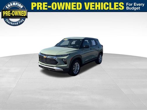 Green 2025 Chevrolet Trailblazer LS