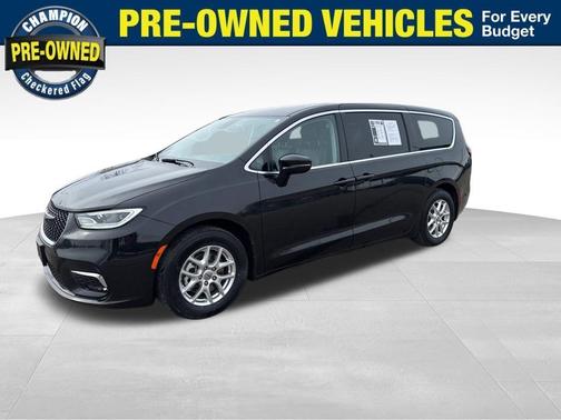 2024 Chrysler Pacifica Touring-L