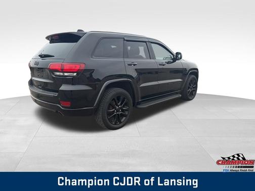 Diamond Black 2018 Jeep Grand Cherokee Altitude