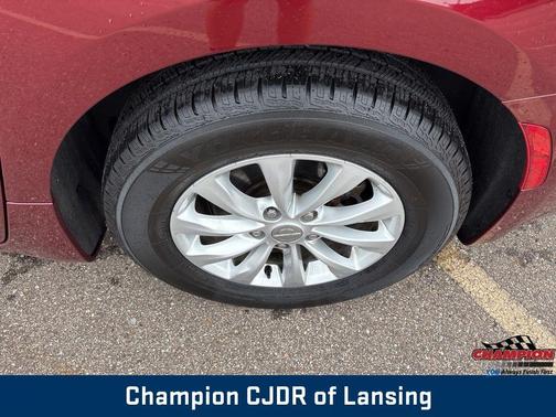 2019 Chrysler Pacifica Touring-L