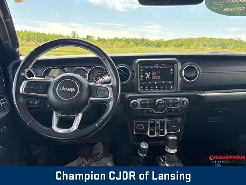 Black Clearcoat 2021 Jeep Wrangler Unlimited Sahara