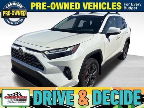 Blizzard Pearl 2022 Toyota RAV4 Hybrid Limited