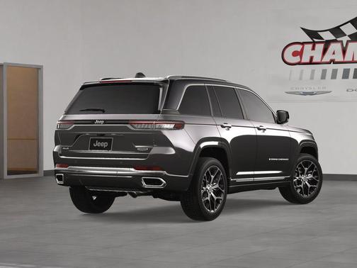 2025 Jeep Grand Cherokee Summit
