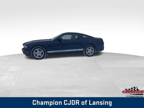 2012 Ford Mustang V6