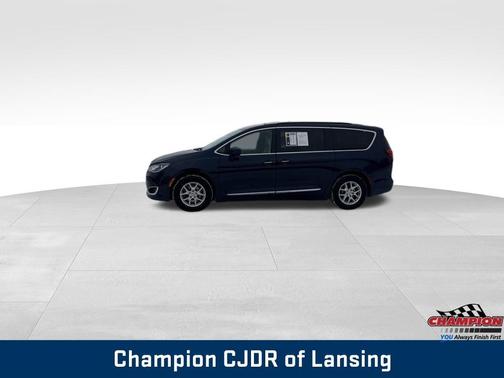 2020 Chrysler Pacifica Touring-L