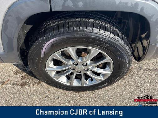 Billet Silver Metallic Clearcoat 2021 Jeep Cherokee Latitude Lux
