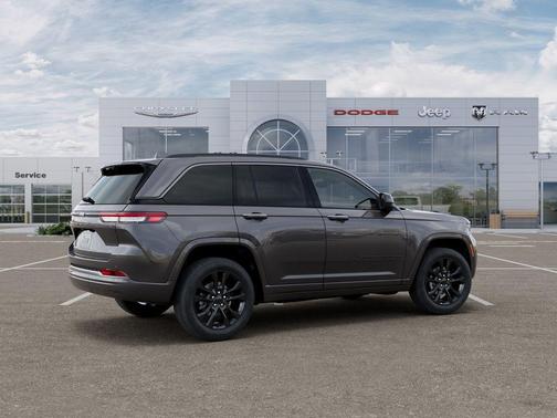 Gray 2026 Jeep Grand Cherokee Limited