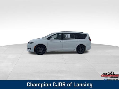 2020 Chrysler Pacifica Touring-L