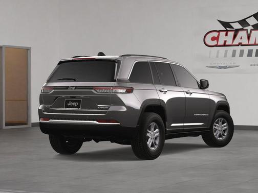2025 Jeep Grand Cherokee Laredo
